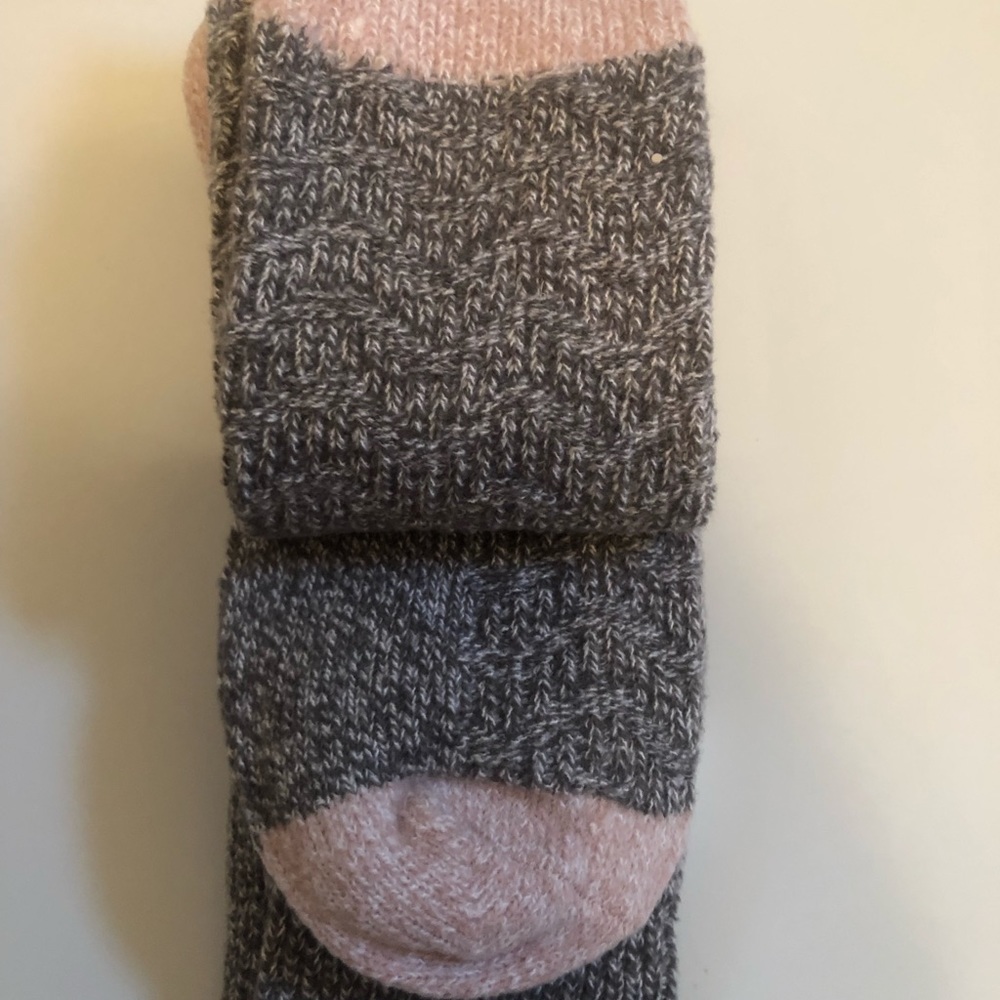 Frye Boot Socks Pkg of 2 pair... Rare Pink color - Picture 3 of 4